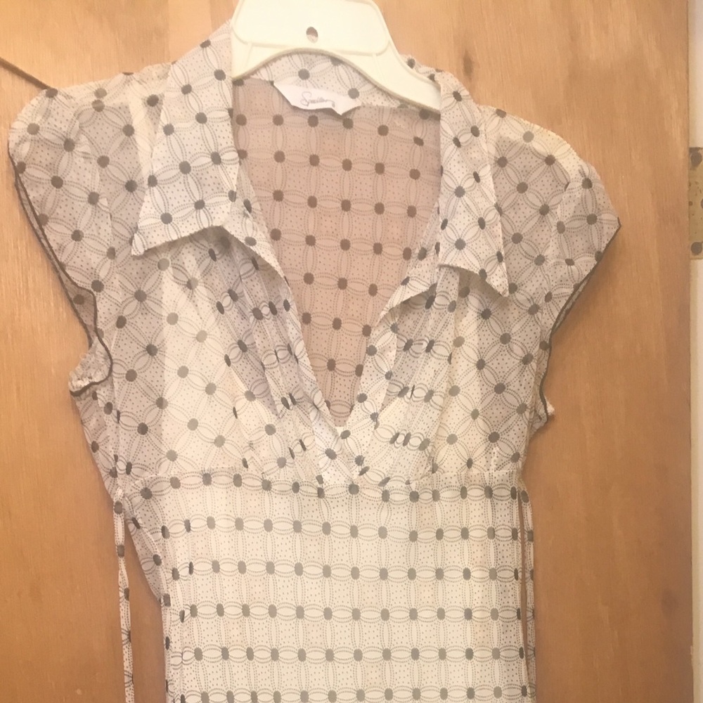 Classic printed sheer dress by Speechless, size 7